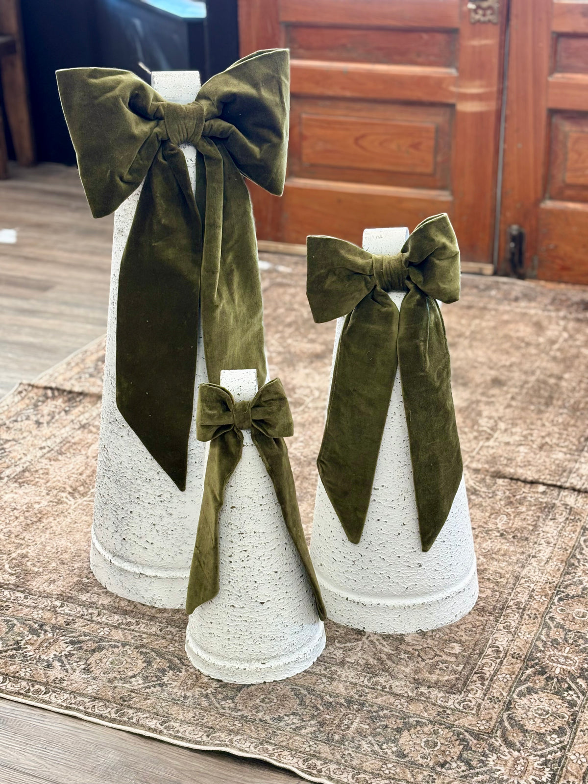 Bell w/ Green Velvet Bow