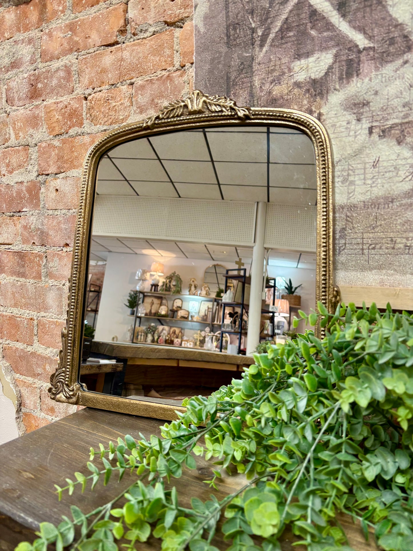 ANT. BRASS VINTAGE MIRROR