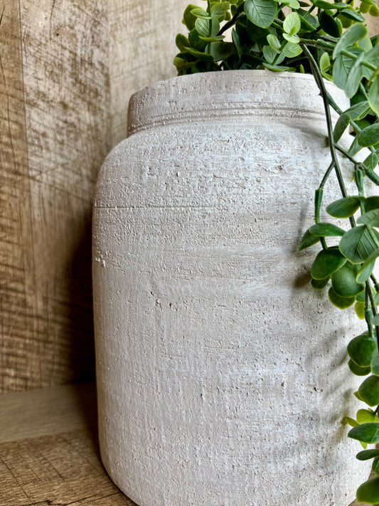 WHITE VASE