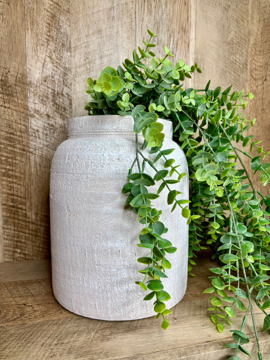 WHITE VASE