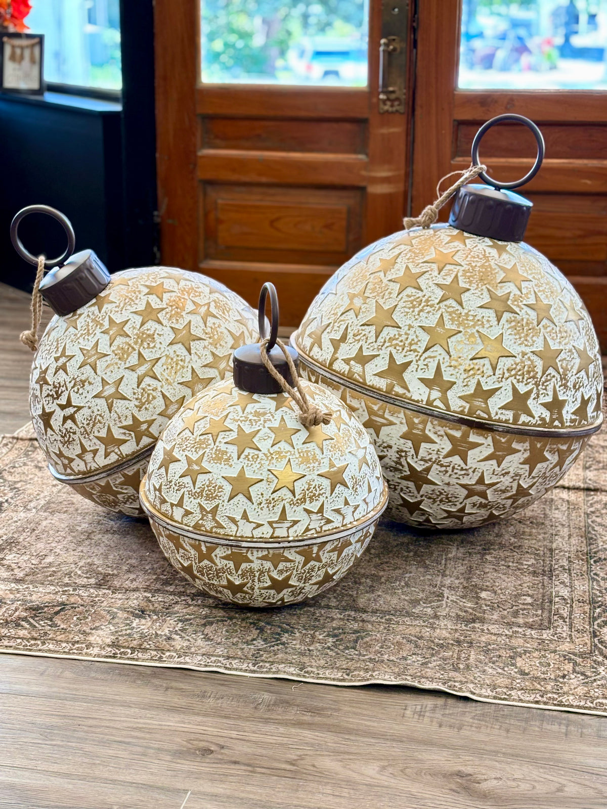 S/3 Jumbo Bells