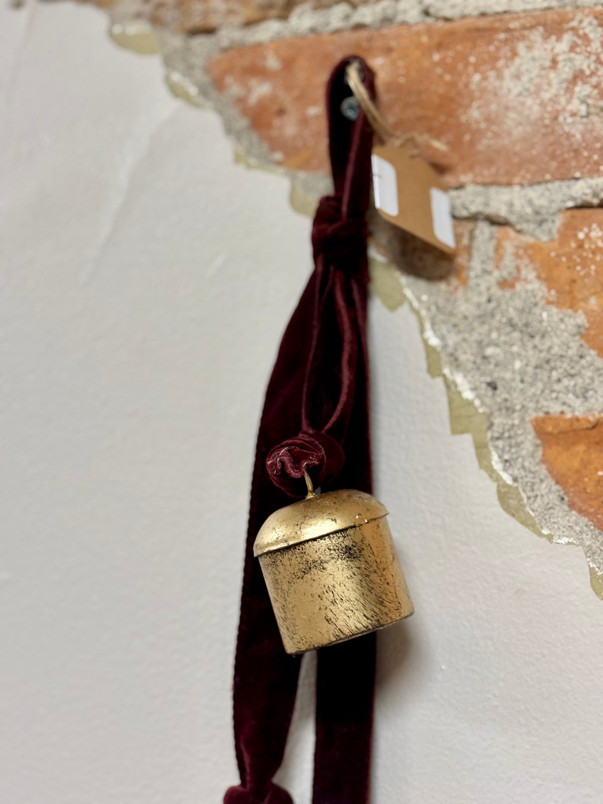 Velvet Gold Bell Hanger