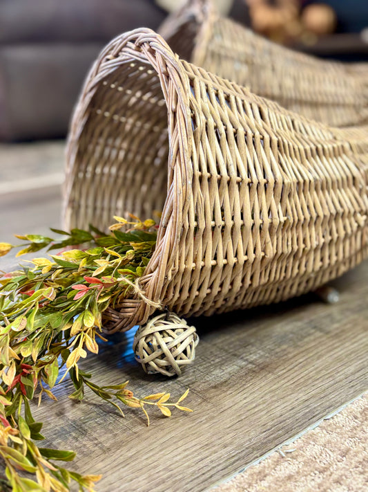 Willow Cornucopia