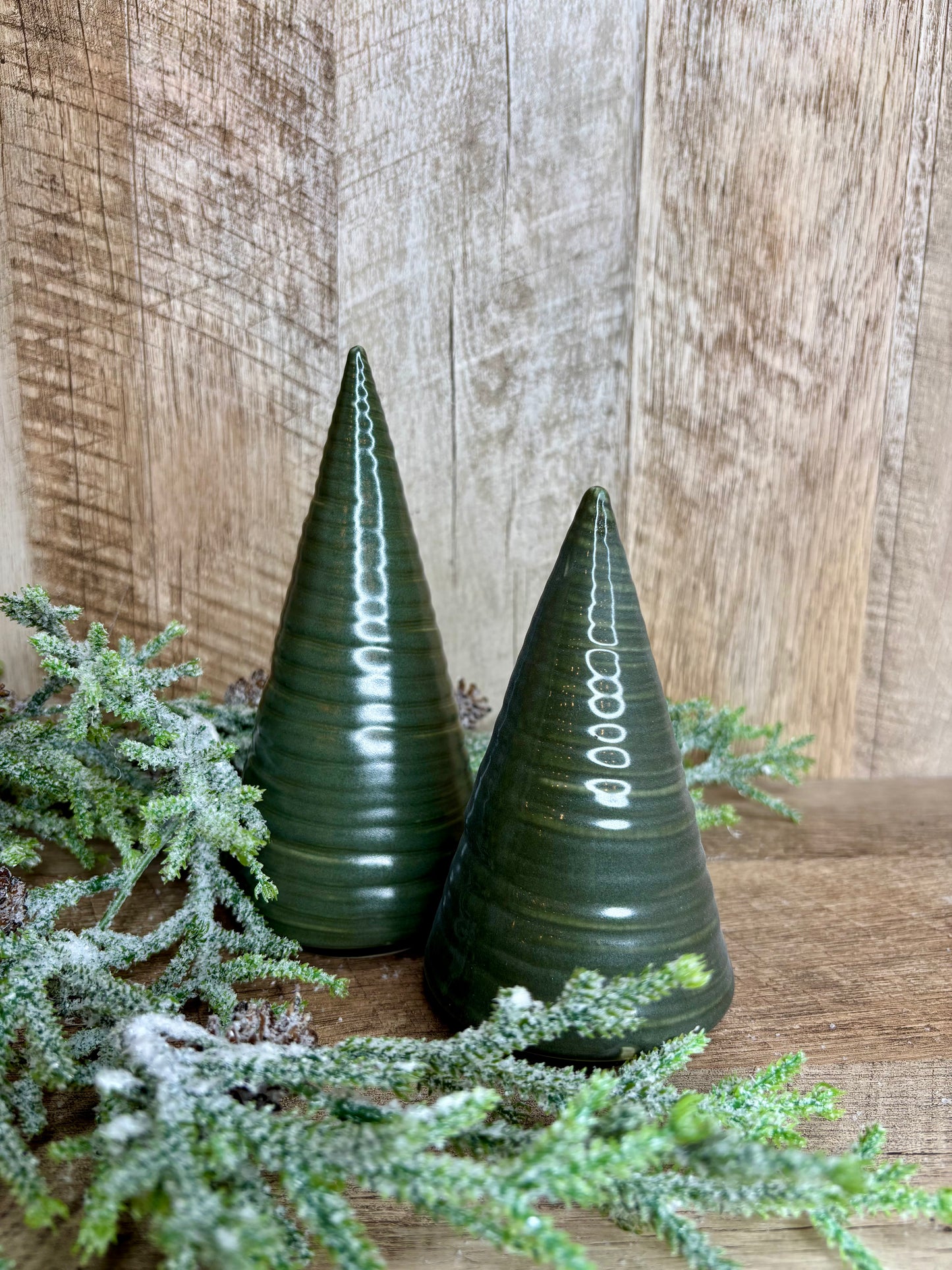 5.5" DARK GREEN SPIRAL TREE