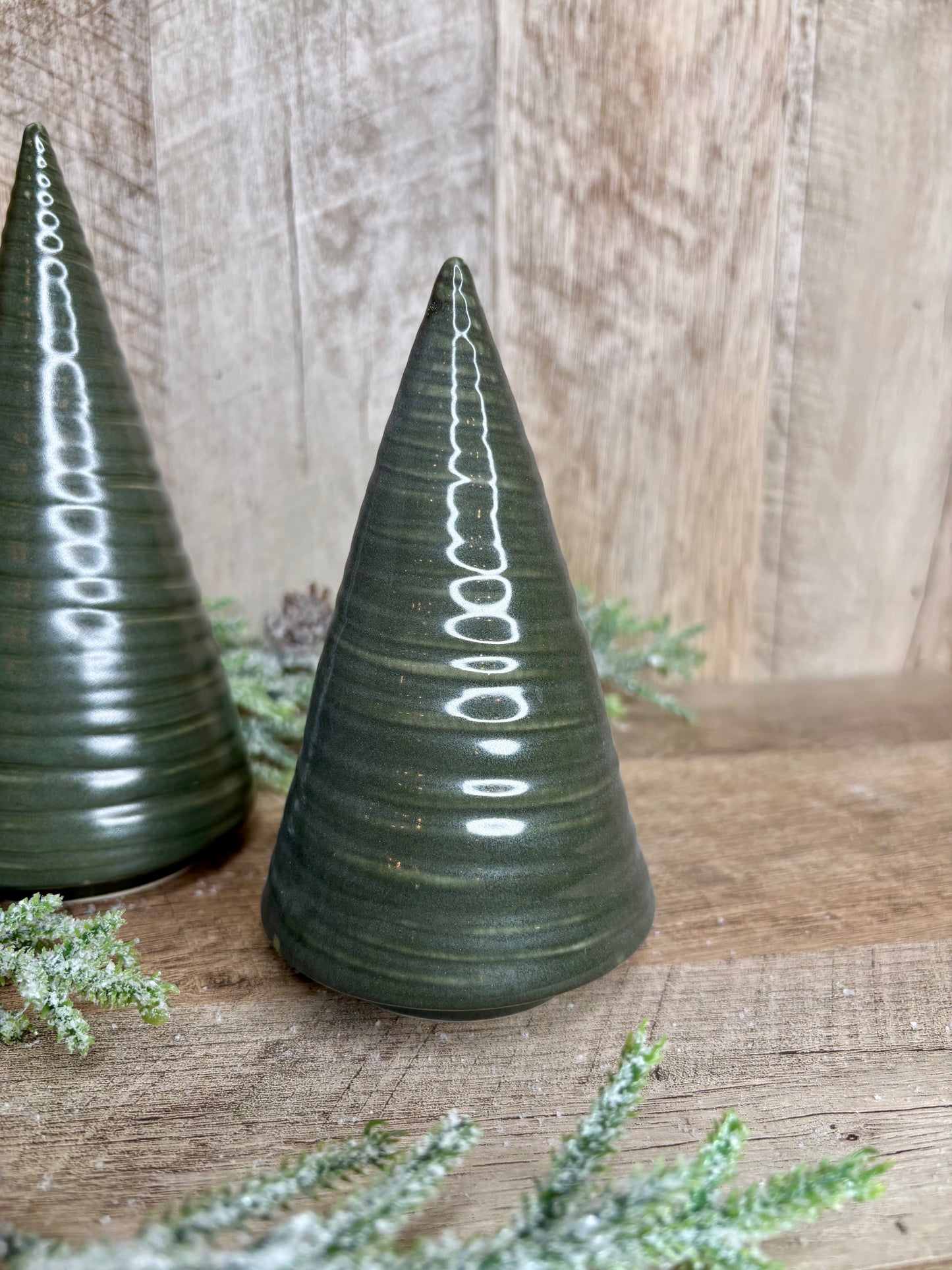 5.5" DARK GREEN SPIRAL TREE