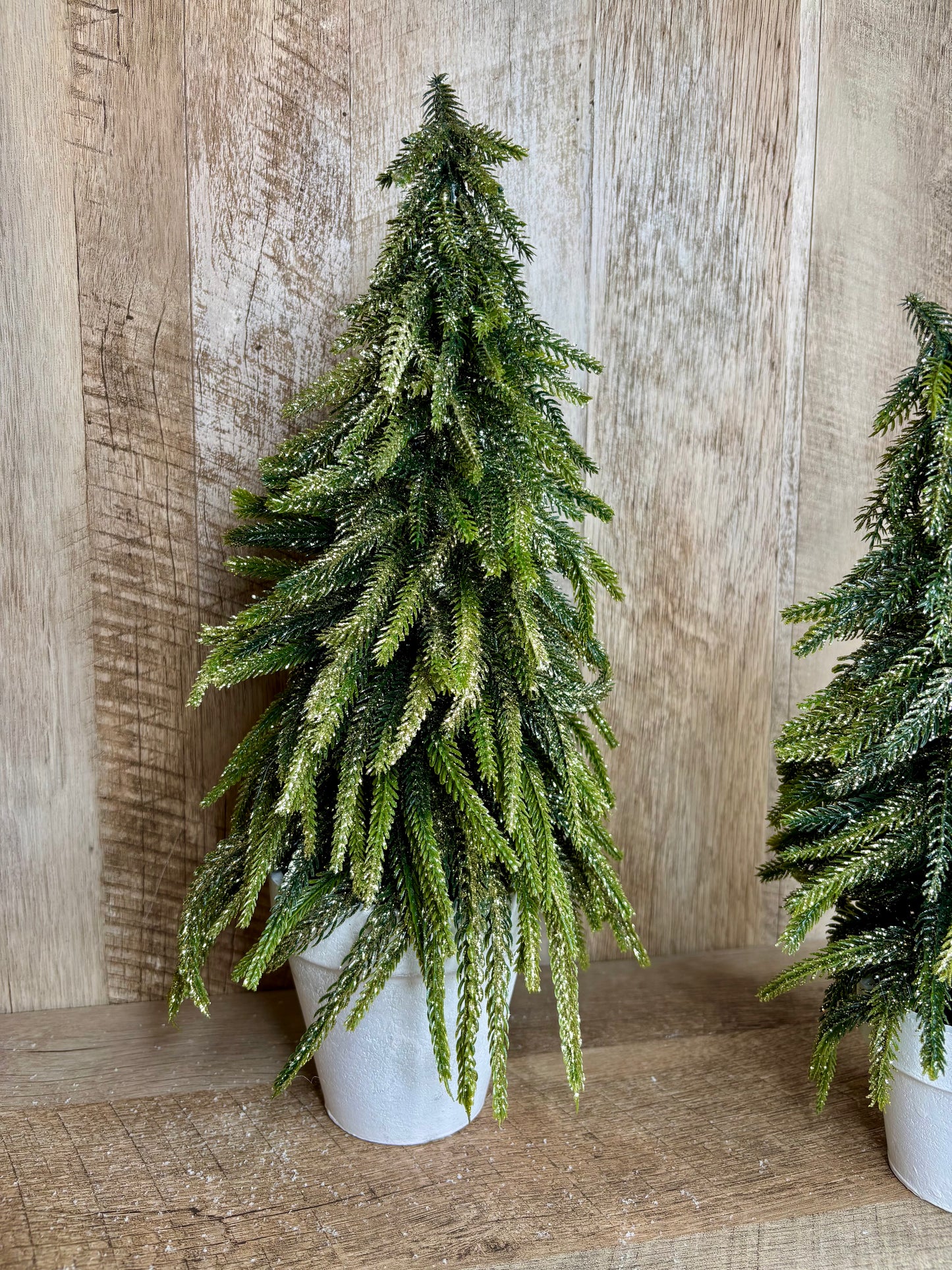 17" GOLD DUSTED TREE IN POT