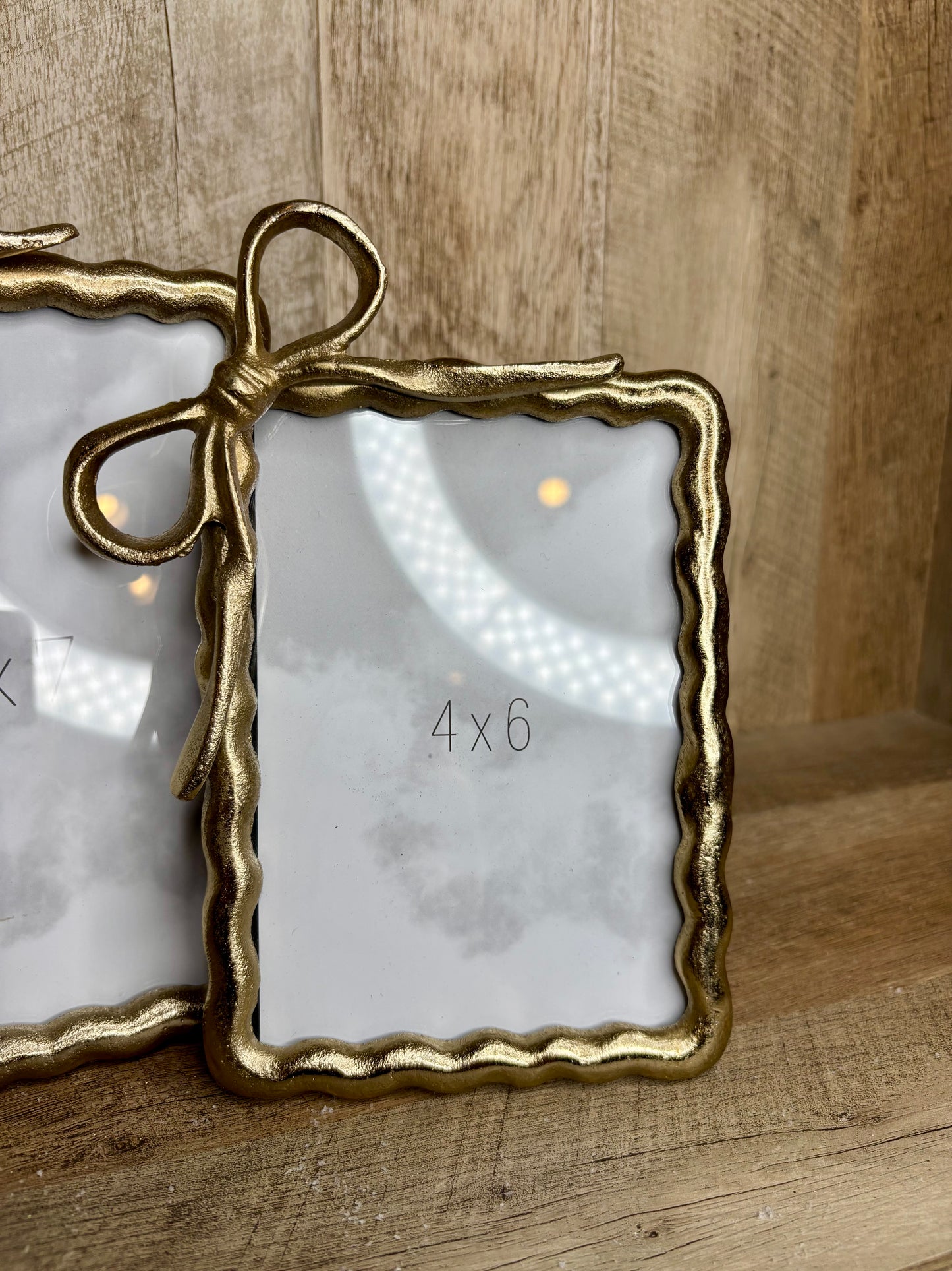 4 X 6 GOLD RIBBON PHOTO FRAME