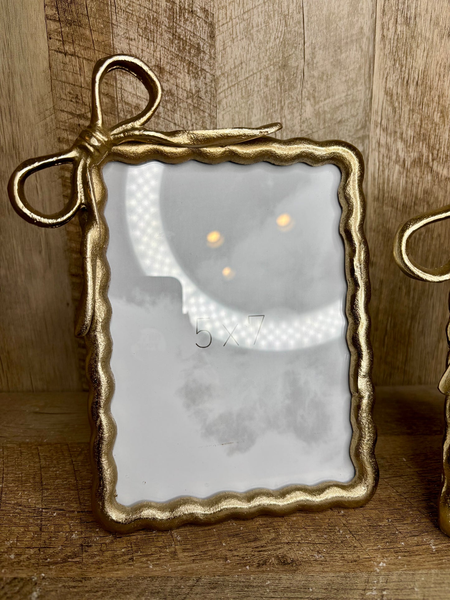 5 X 7 GOLD RIBBON PHOTO FRAME