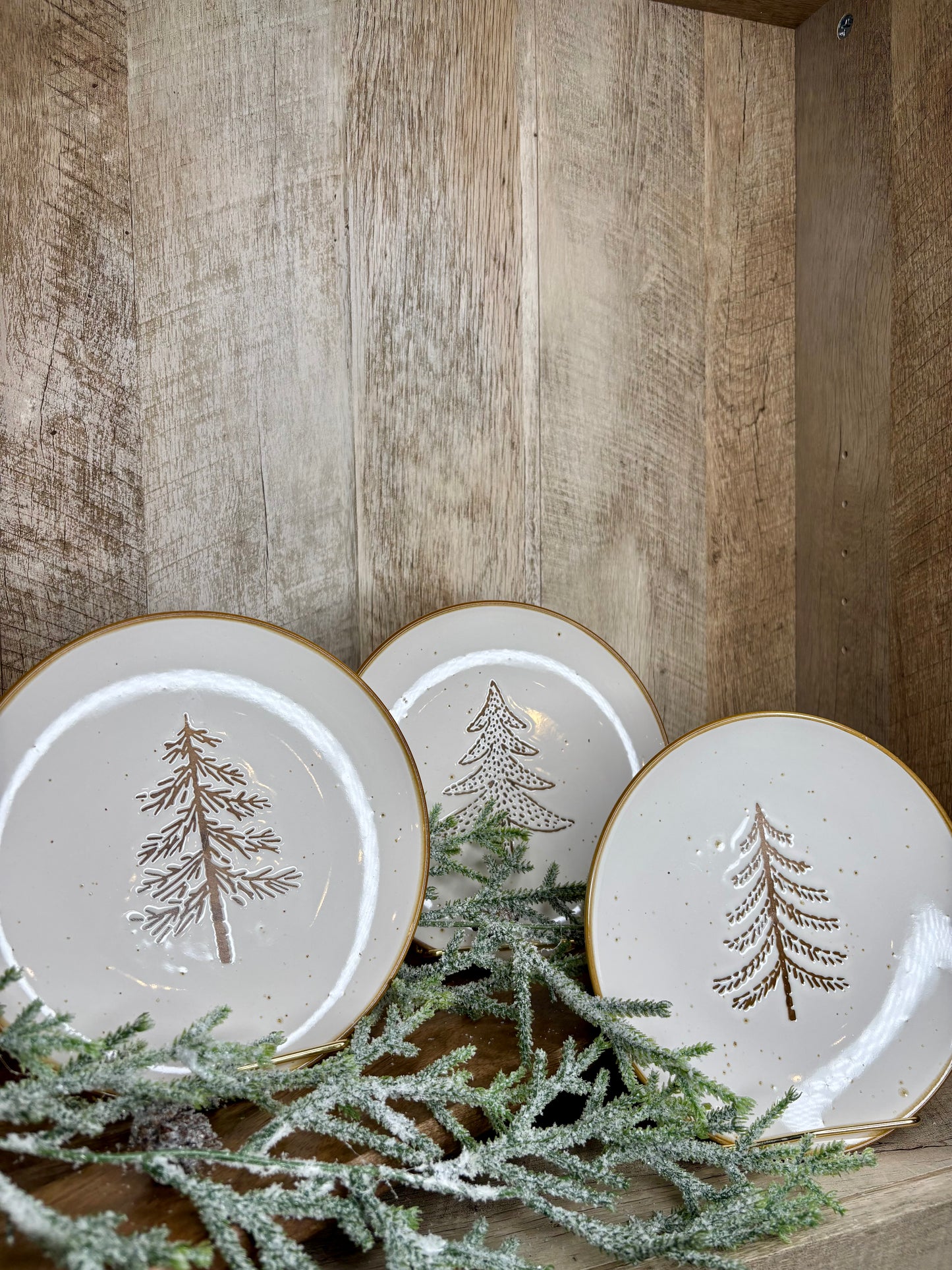 EVERGREEN TREE DESSERT PLATES