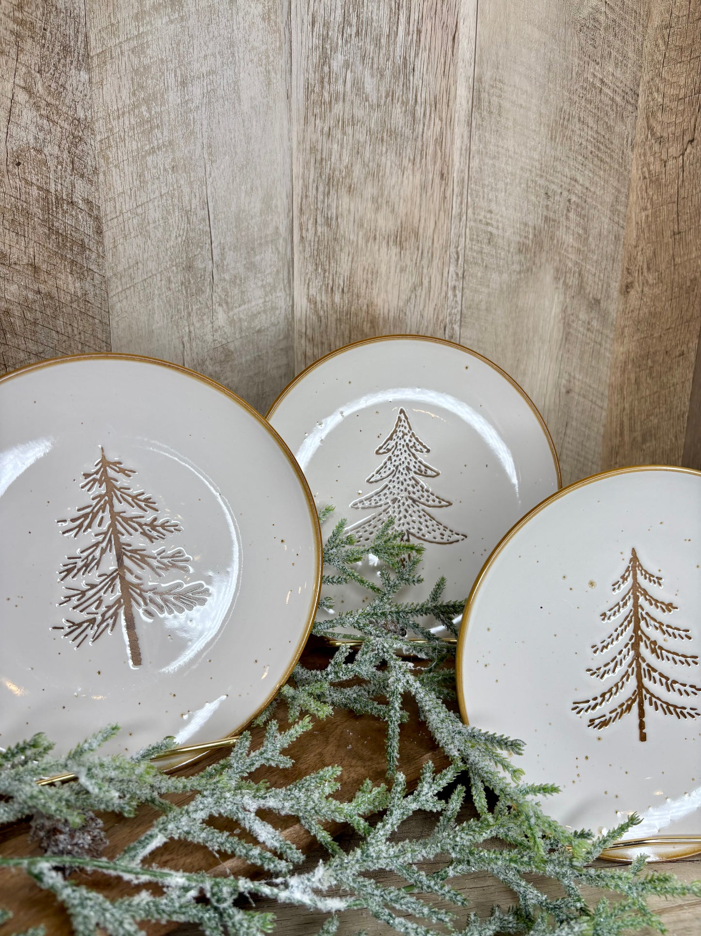 EVERGREEN TREE DESSERT PLATES