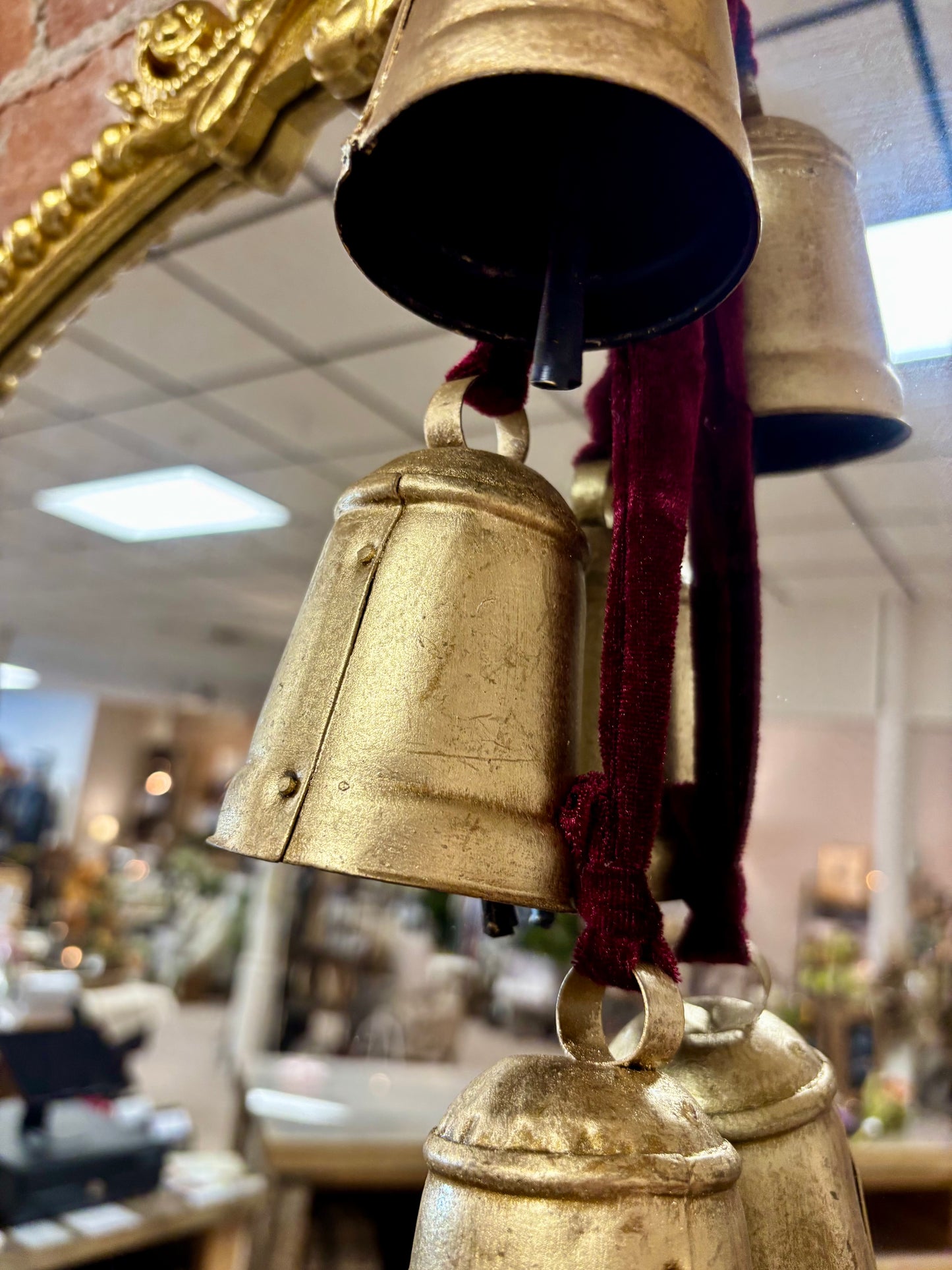 BURNT GOLD 3 BELL HANGER