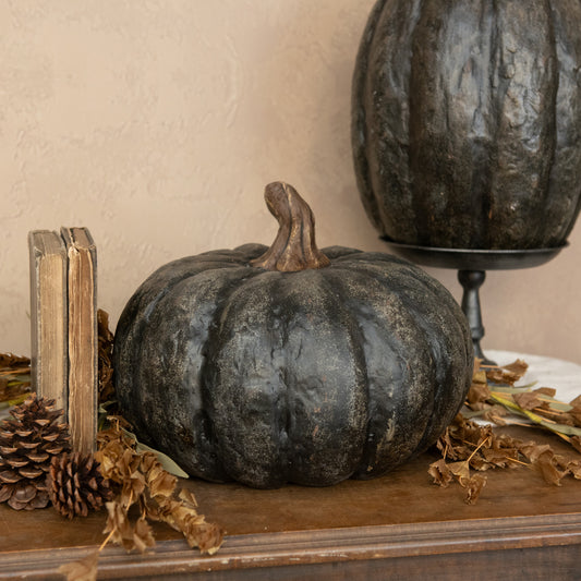 9" Black Short Pumpkin