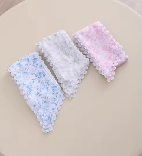 Toile Wreath Sash